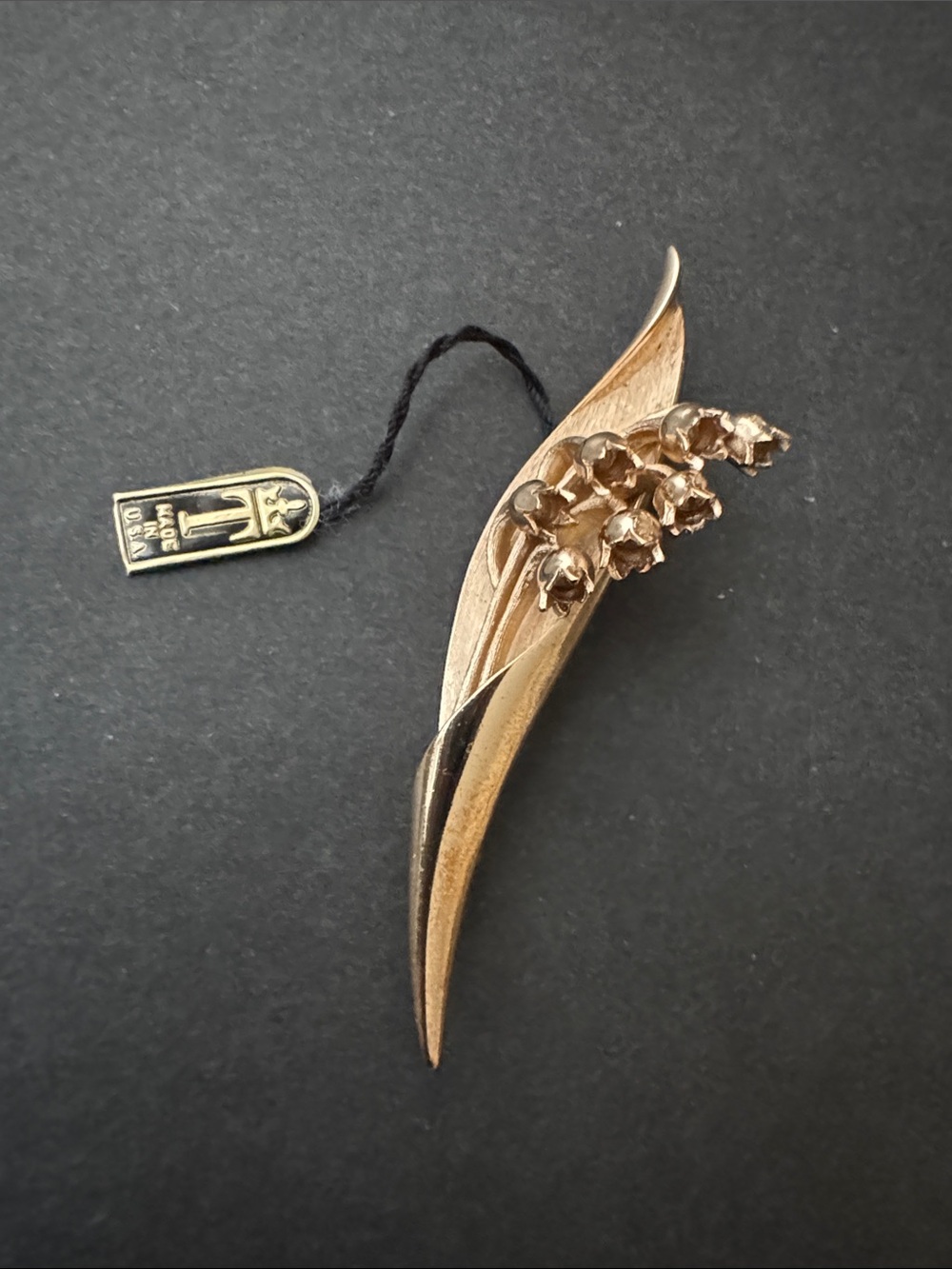 Vintage Trifari Gold Tone Lily of the Valley Floral Brooch